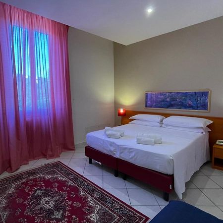 Hotel Leopolda Firenze Bagian luar foto