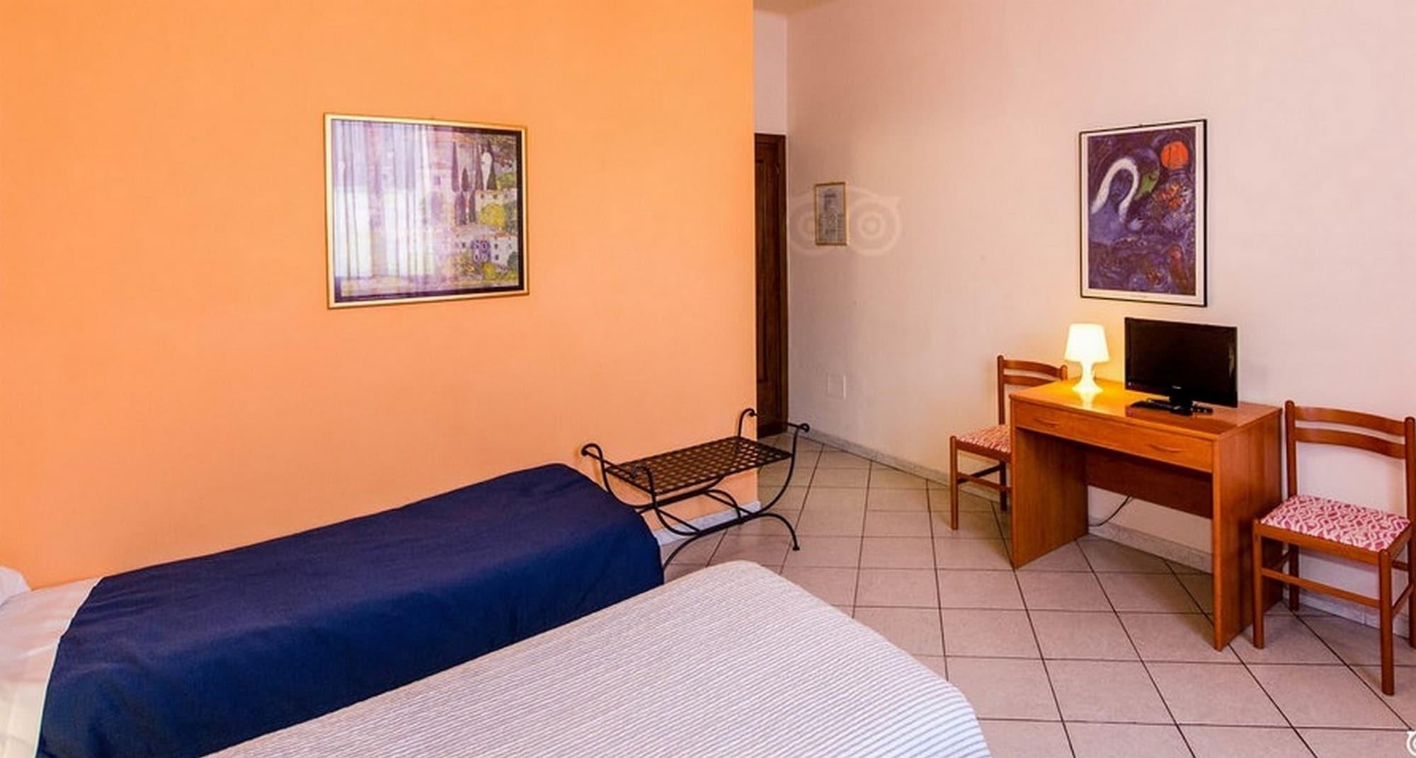 Hotel Leopolda Firenze Bagian luar foto