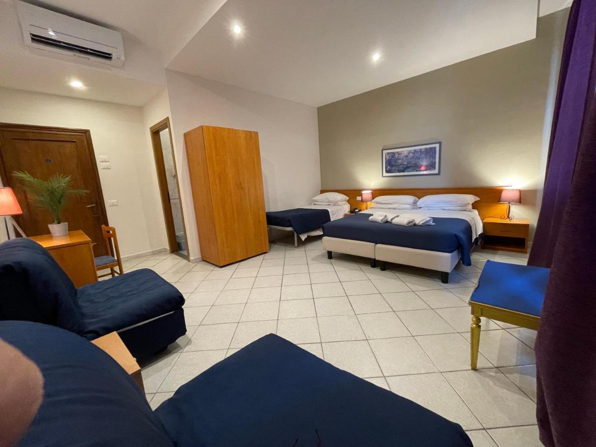 Hotel Leopolda Firenze Bagian luar foto