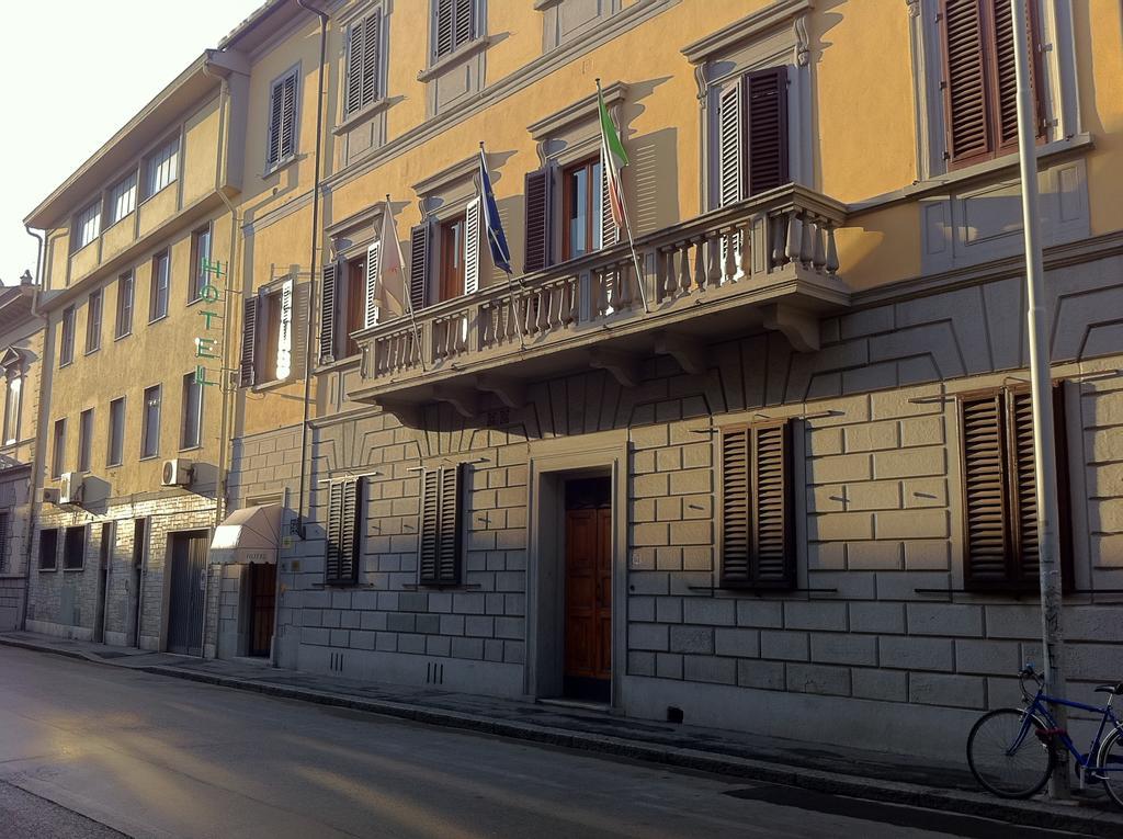 Hotel Leopolda Firenze Bagian luar foto